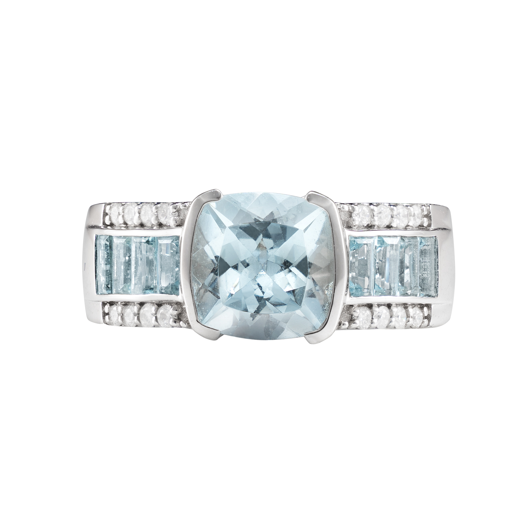 AQUAMARINE CLASSIC RING