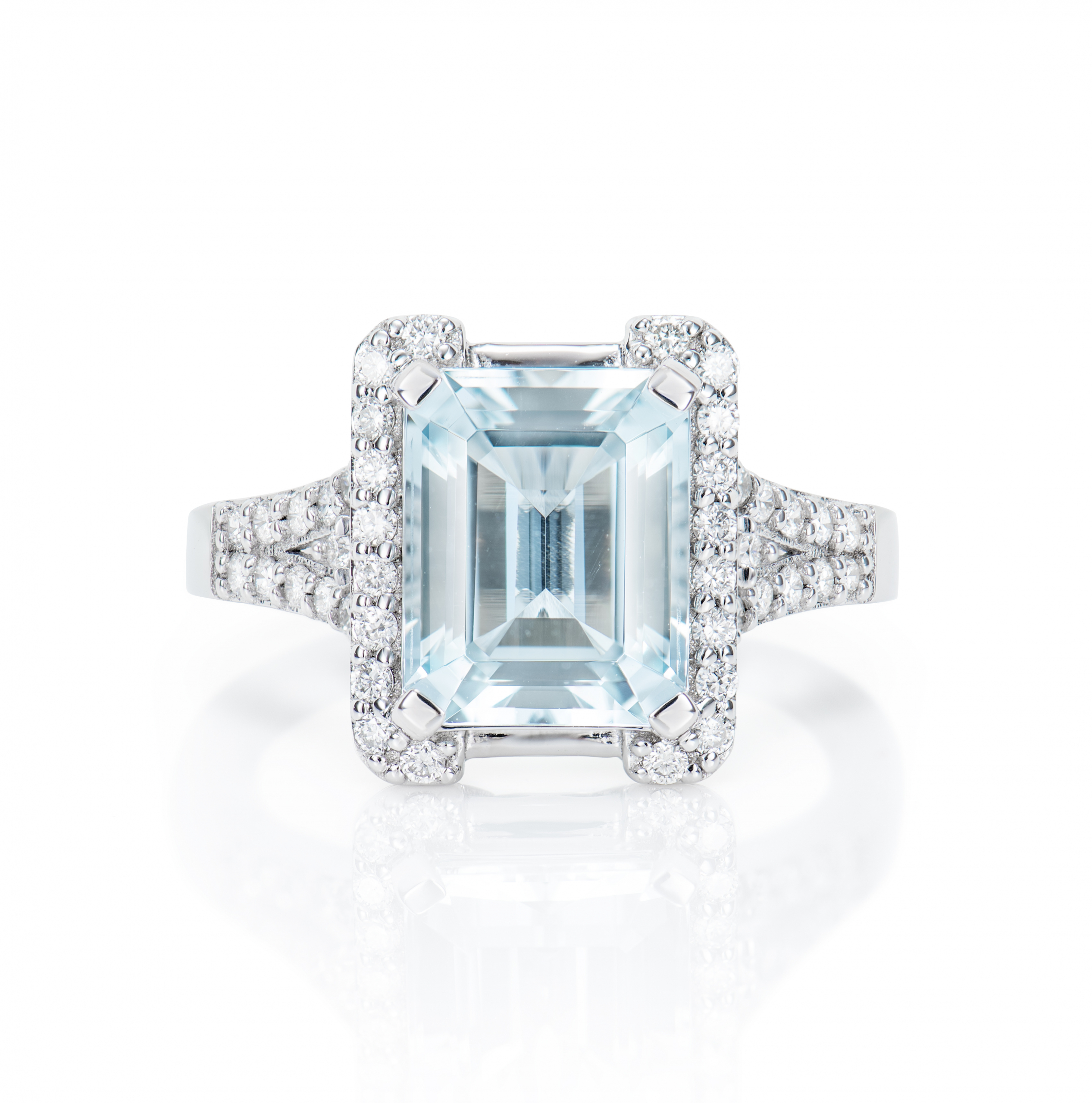 AQUAMARINE CLASSIC RING