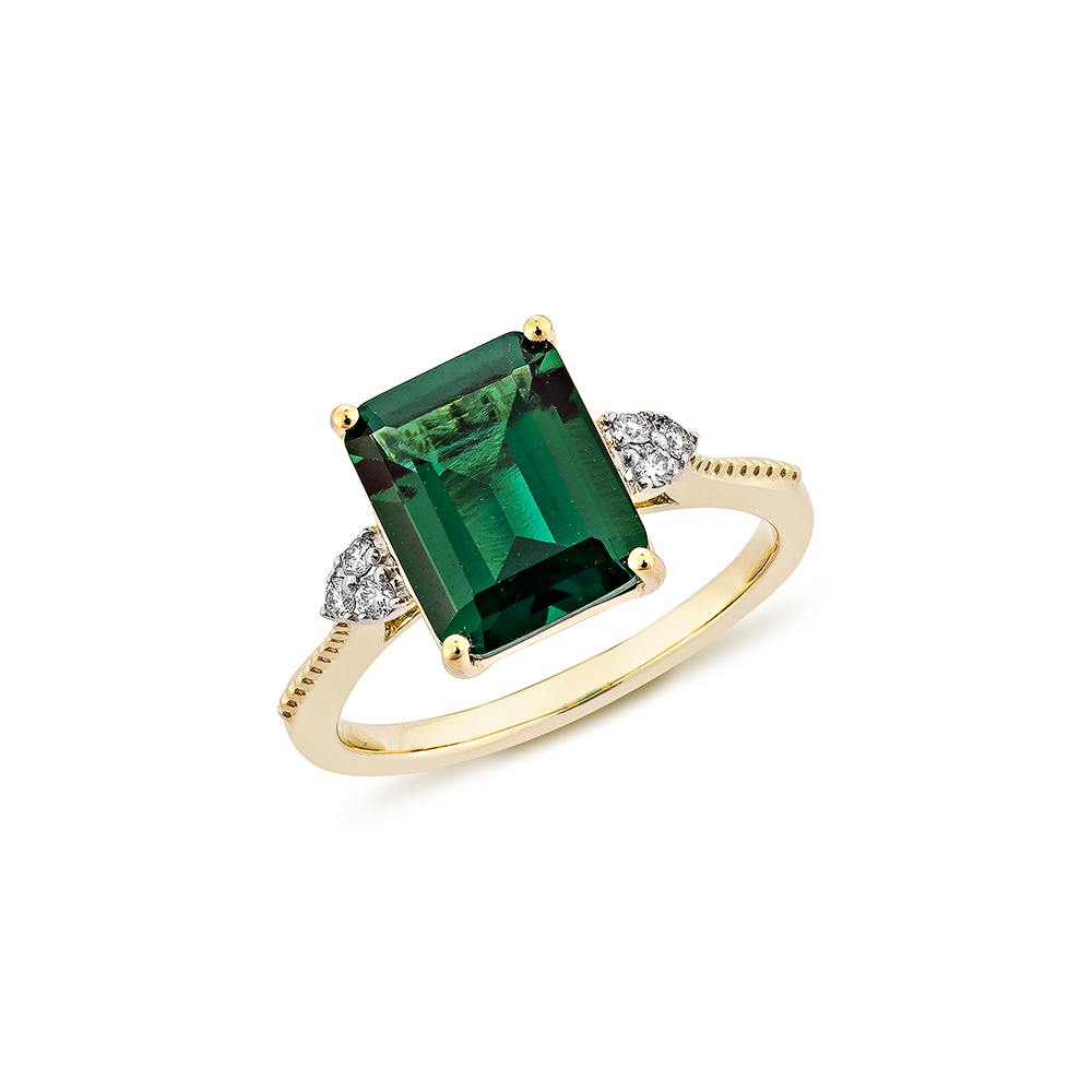 LAB-GROWN EMERALD CLASSIC RING